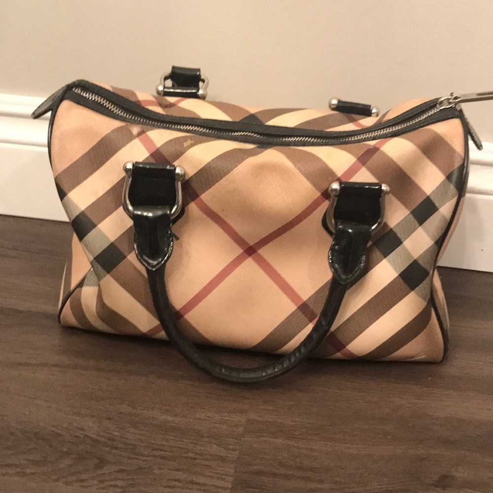Authentic Burberry Purse